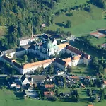 Konukevi Gaestehaus Alpina Bad Kohlgrub