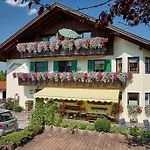 Gaestehaus Alpina Konukevi