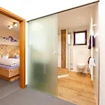 Gaestehaus Alpina Konukevi