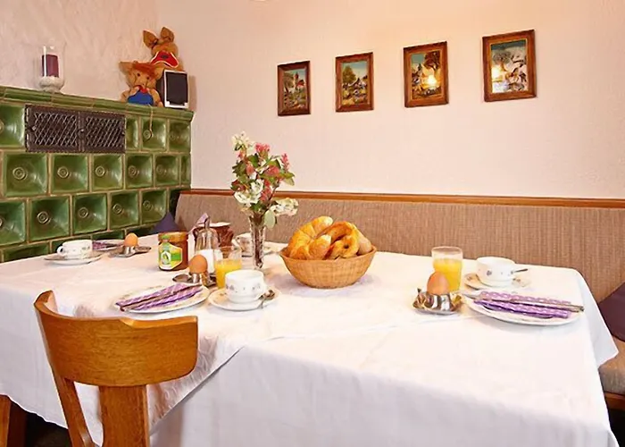 Gastehaus Alpina بيت ضيافة 3*