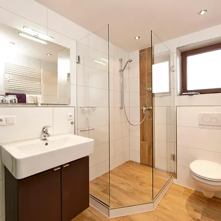 Gaestehaus Alpina Affittacamere 3*