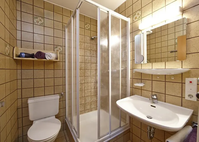 Gaestehaus Alpina 3*